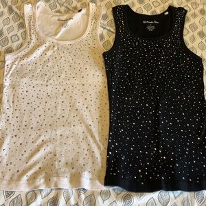 Great set of layering tanks!